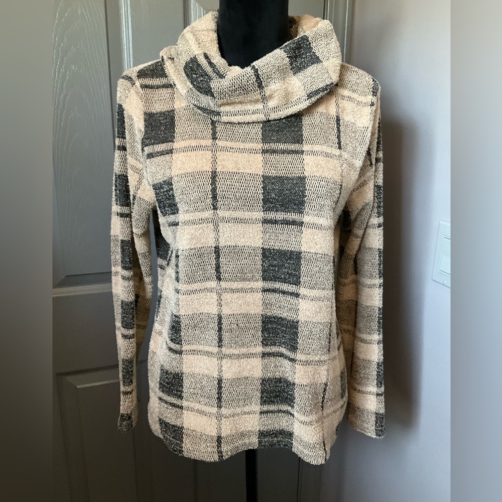Croft & Barrow small plaid cowl neck top